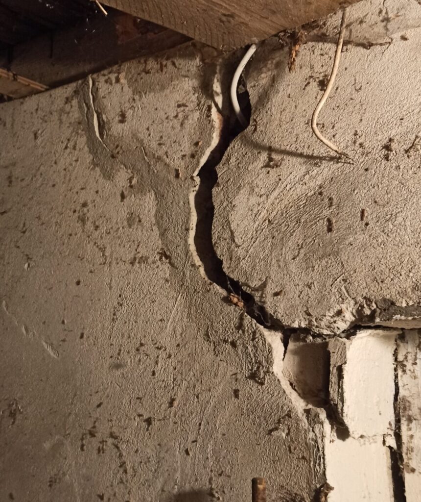 Risse im Mauerwerk in Wilhelmshaven Bewertung durch Sachverständigen